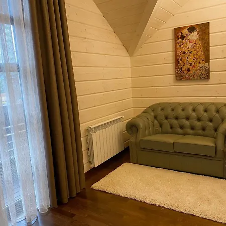 Villa Hostynnyy Dvir & *
