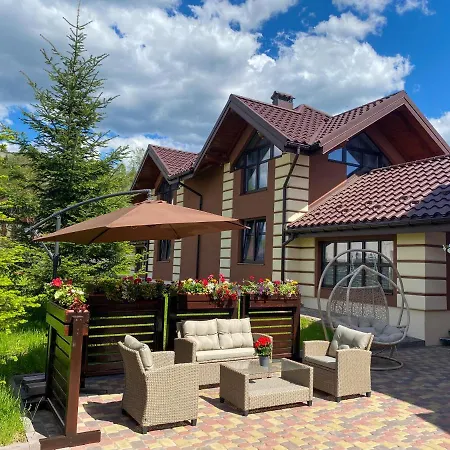 Hostynnyy Dvir & Vila