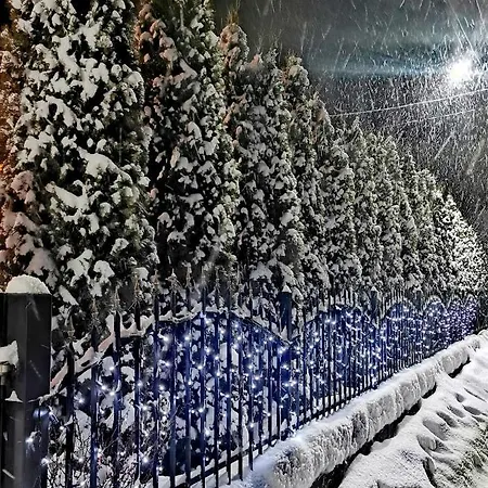 Hostynnyy Dvir & Vila