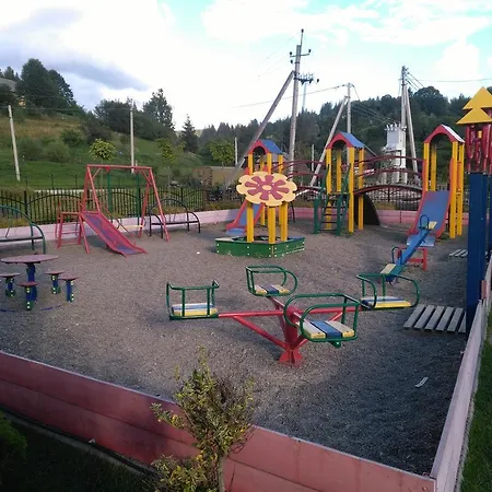 Hostynnyy Dvir & * Slawske