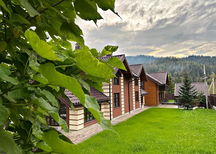 Villa Hostynnyy Dvir & *
