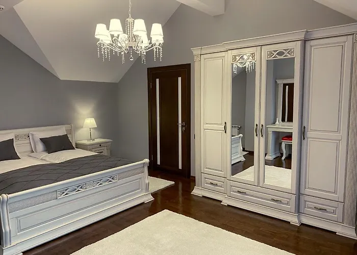 Villa Hostynnyy Dvir & Slavske